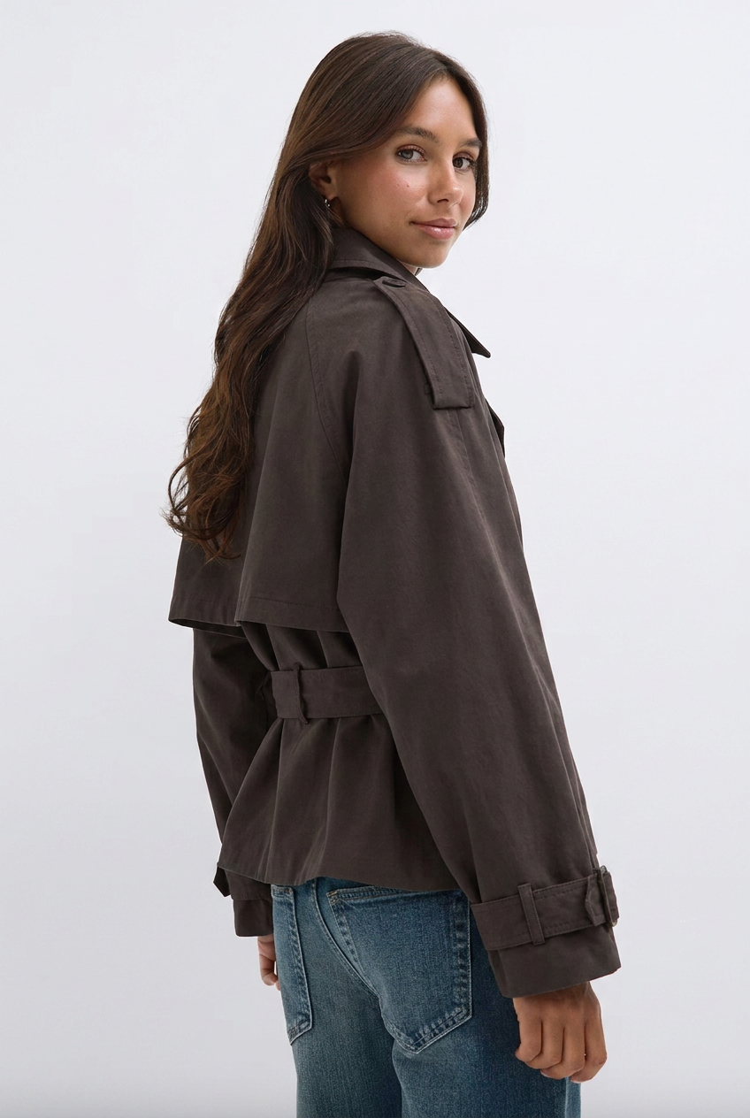 Trench Alma