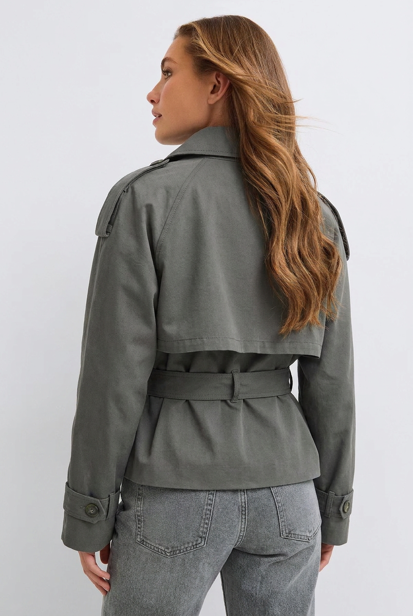 Trench Alma